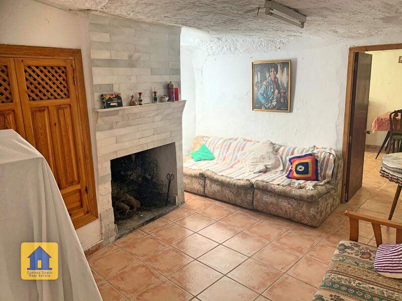 6 chambre Maison Troglodyte à vendre