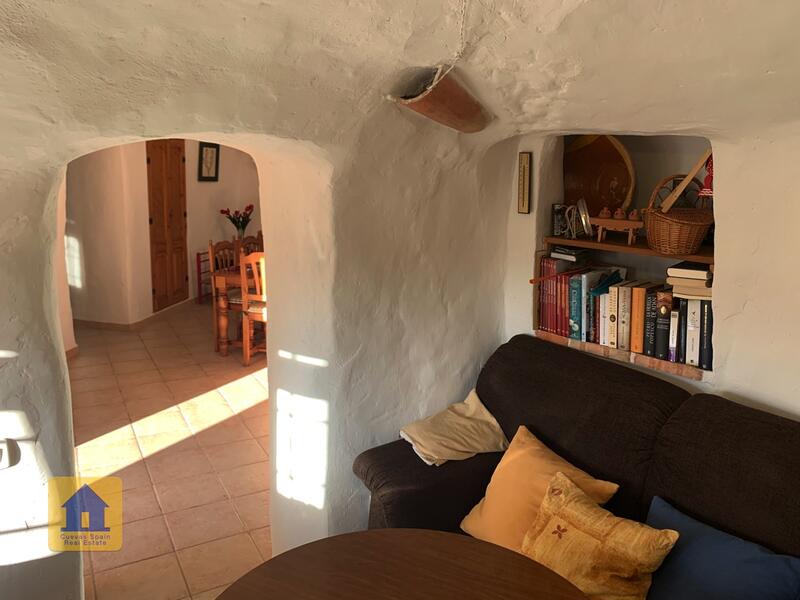 3 soverom Grottehuset til salgs