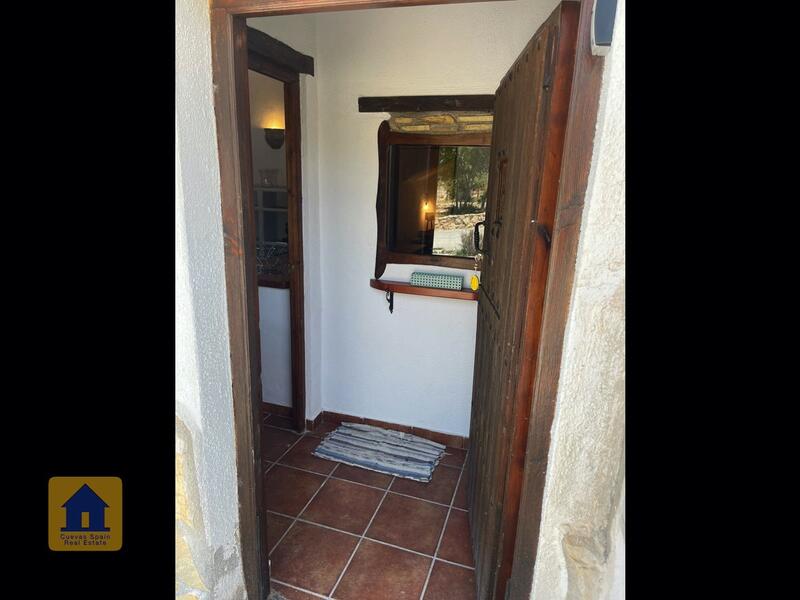 2 chambre Maison Troglodyte à vendre