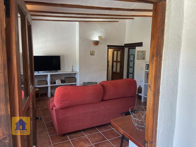2 chambre Maison Troglodyte à vendre