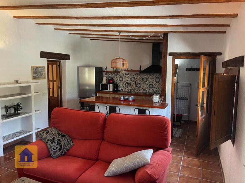 2 chambre Maison Troglodyte à vendre