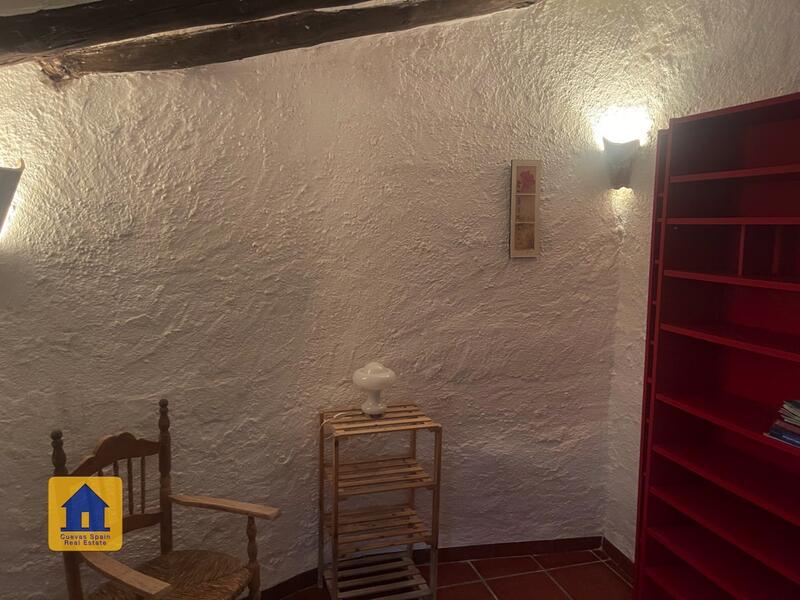 2 slaapkamer Grotwoning Te koop