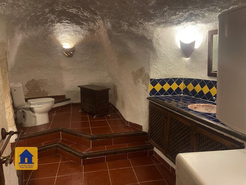 2 slaapkamer Grotwoning Te koop