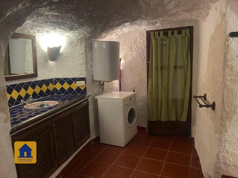 2 slaapkamer Grotwoning Te koop
