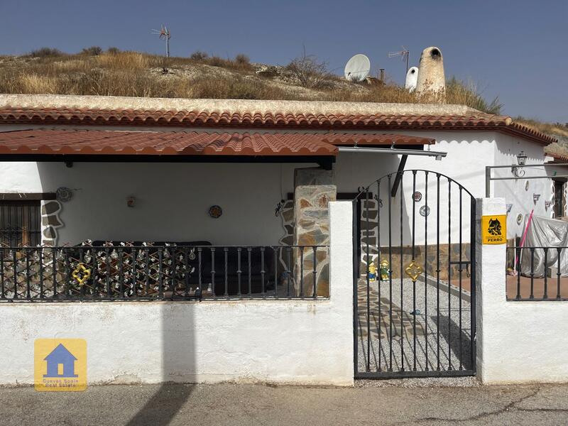 3 slaapkamer Grotwoning Te koop