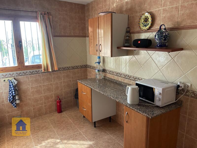 3 slaapkamer Grotwoning Te koop