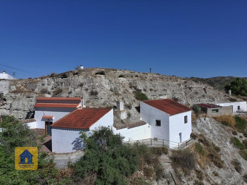 2 bedroom Cave House for sale