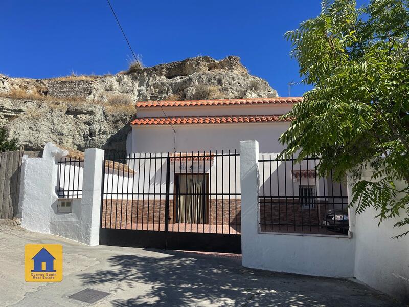 2 bedroom Cave House for sale