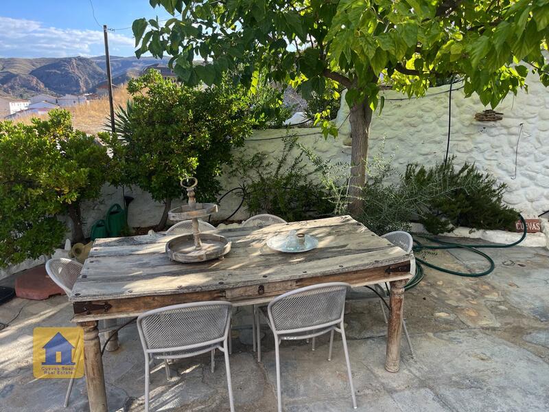 9 bedroom Cave House for sale