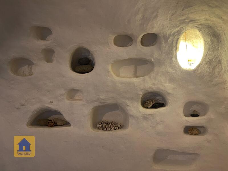 9 bedroom Cave House for sale
