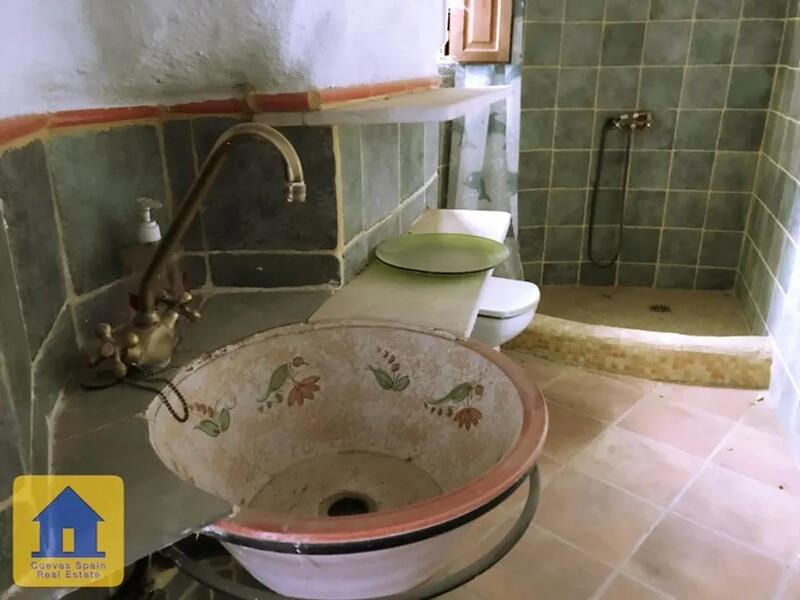 2 slaapkamer Grotwoning Te koop