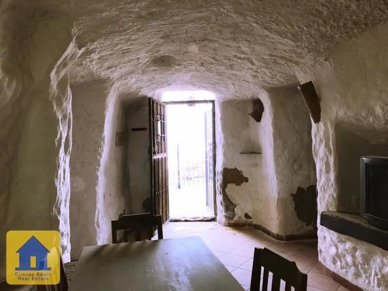 2 slaapkamer Grotwoning Te koop