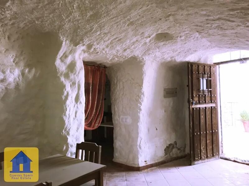 2 slaapkamer Grotwoning Te koop