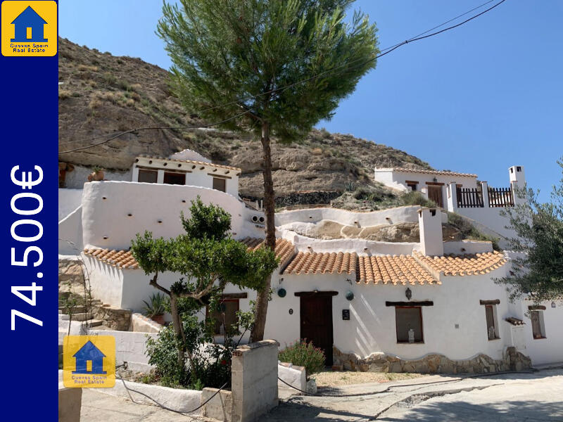 Grottahus till salu i Galera, Granada