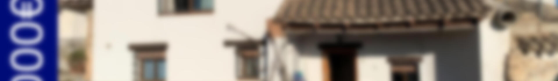 3 спальная комната Дом в пещере продается