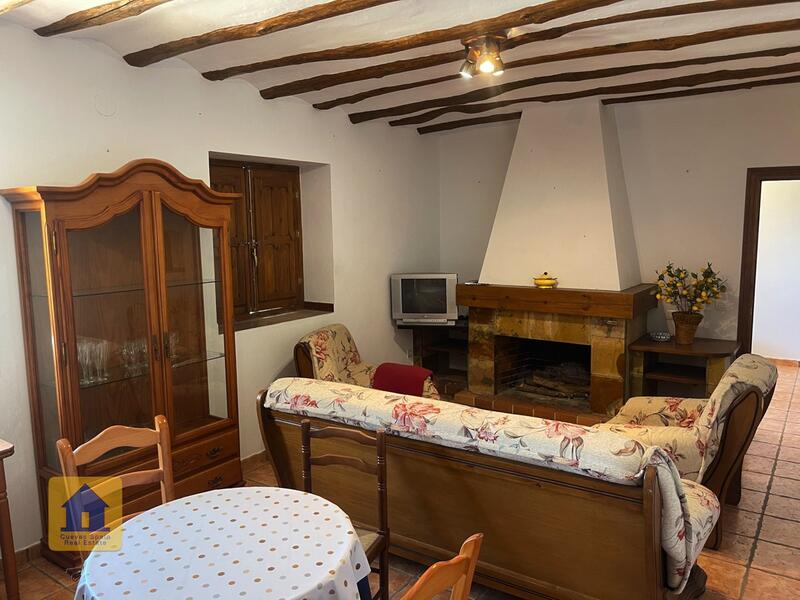 5 bedroom Cave House for sale