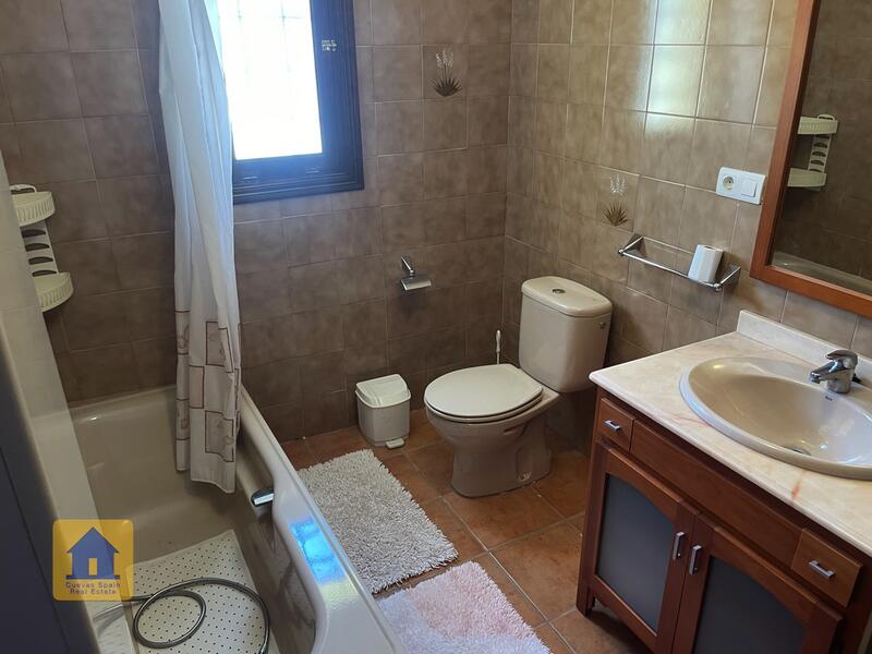 5 bedroom Cave House for sale