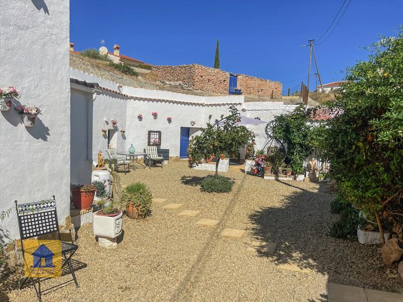 3 bedroom Cave House for sale 3 bedroom Cave House for sale