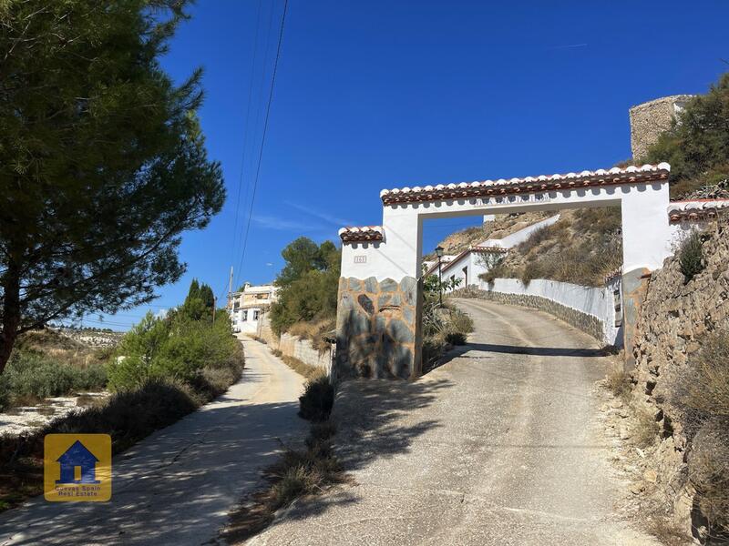 4 Schlafzimmer Höhlenhaus zu verkaufen