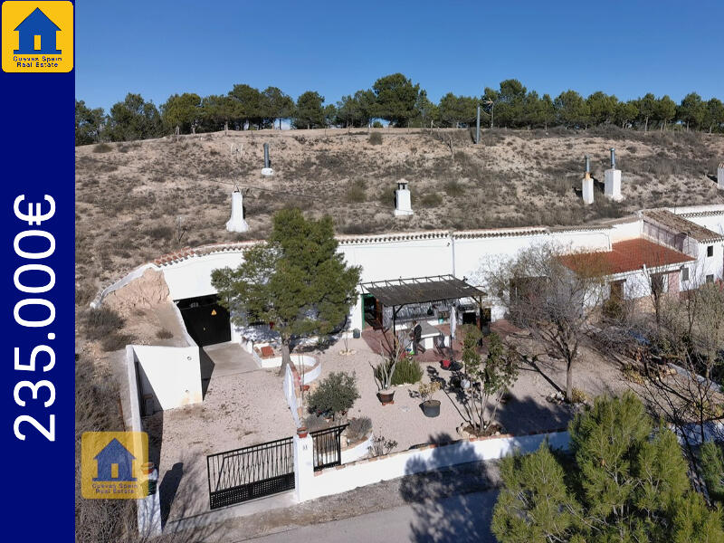 Cave House for sale in Venta Micena, Granada Cave House for sale in Venta Micena, Granada