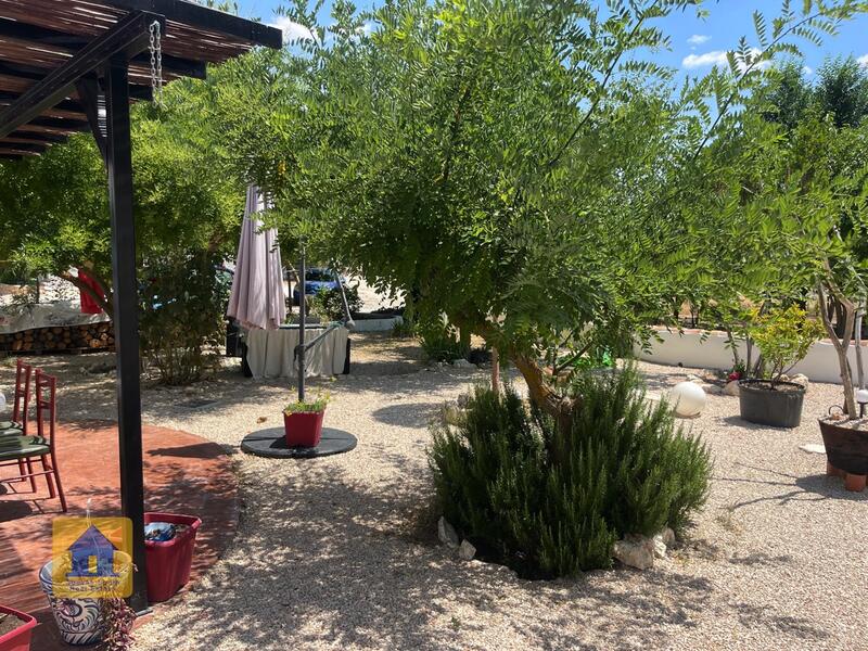 4 bedroom Cave House for sale