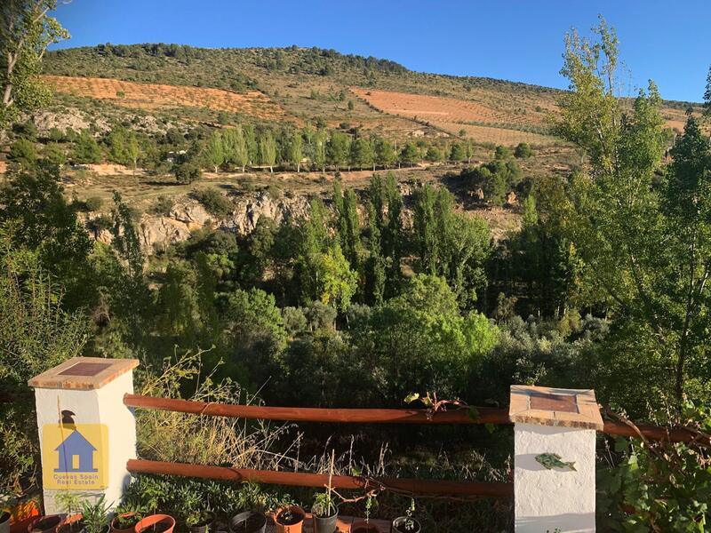 4 bedroom Villa for sale