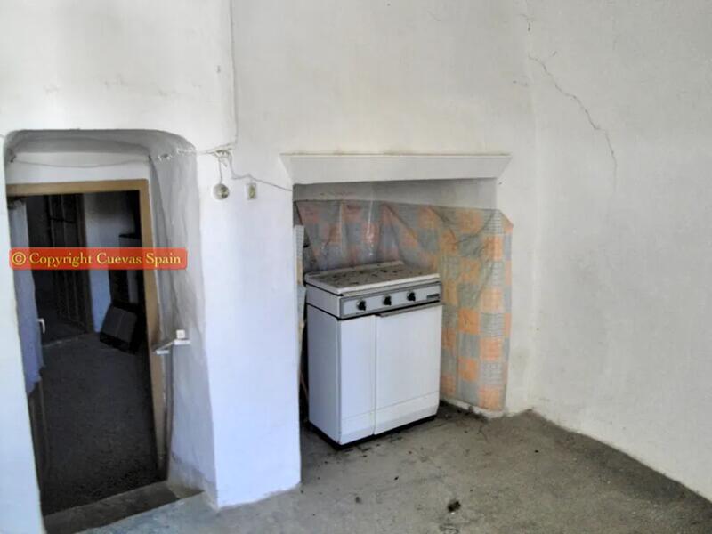 4 спальная комната Дом в пещере продается