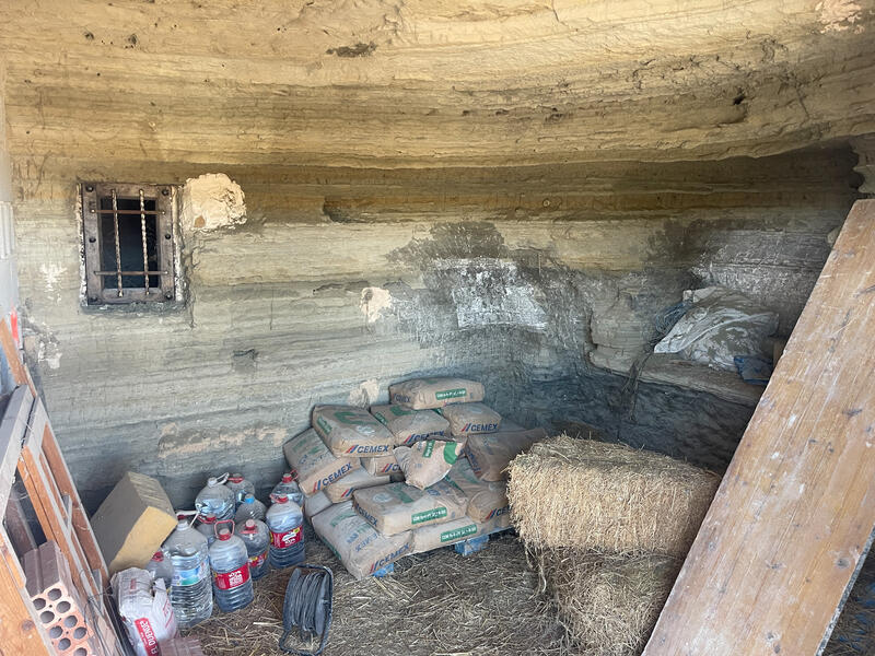 10 bedroom Cave House for sale