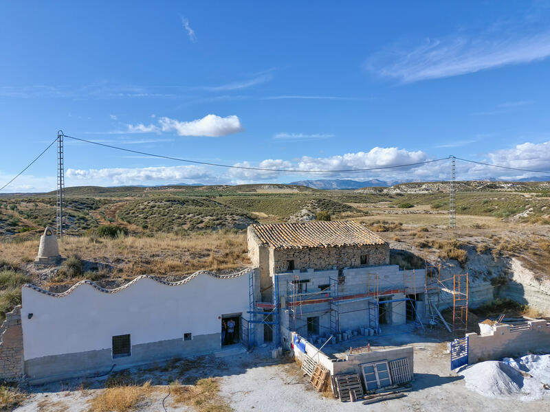 10 bedroom Cave House for sale