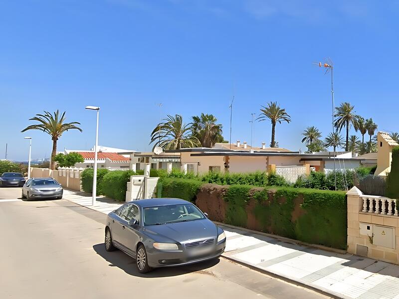 Grundstück zu verkaufen in Mar de Cristal, Murcia