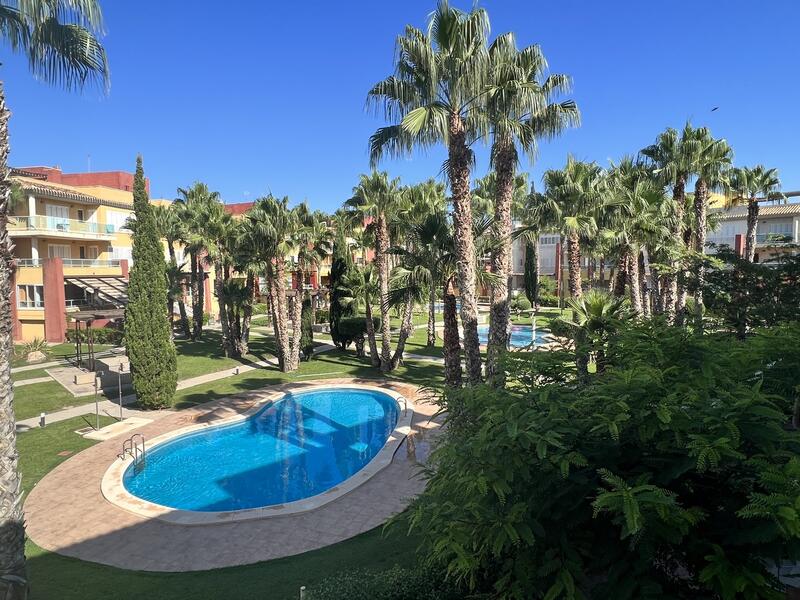 Appartement Te koop in Hacienda del Alamo Golf Resort, Murcia