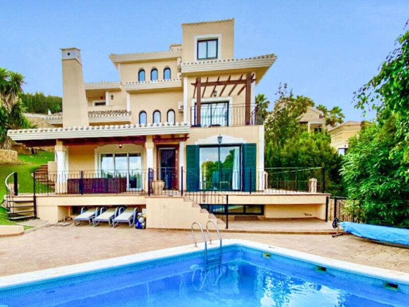 Villa til salg i La Manga Golf Club, Murcia