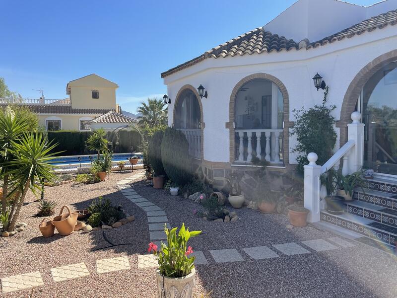 3 Cuarto Villa en venta