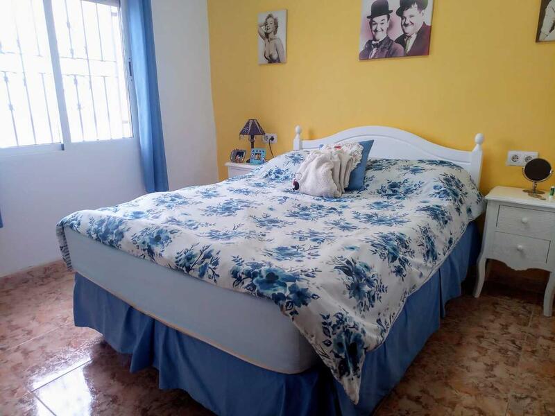 3 bedroom Townhouse for sale