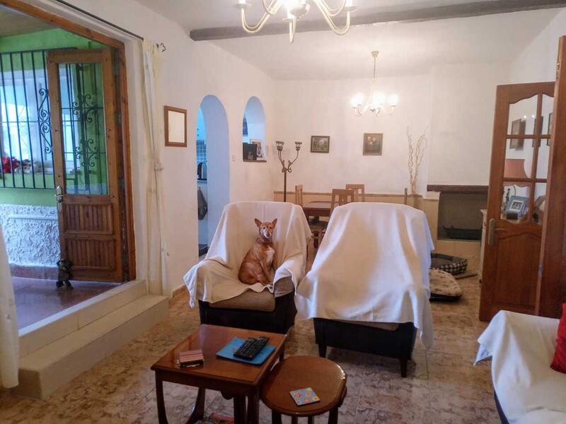 3 bedroom Townhouse for sale