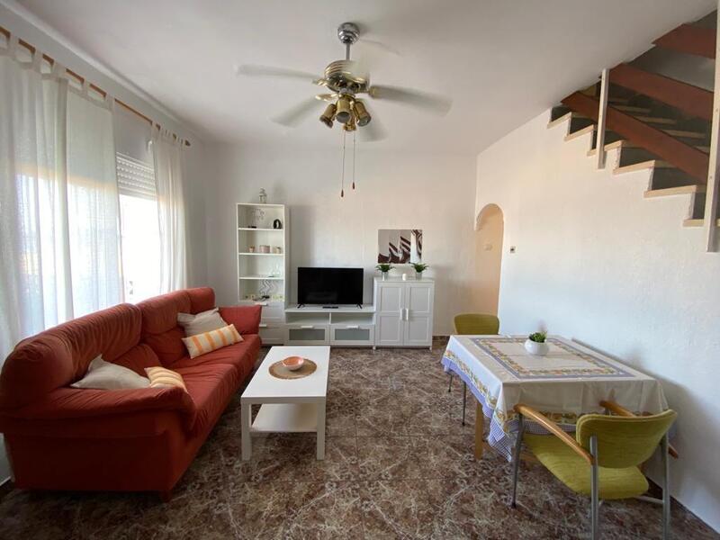 4 bedroom Townhouse for sale