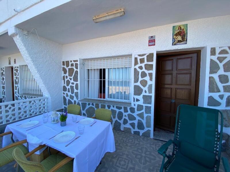 4 bedroom Townhouse for sale