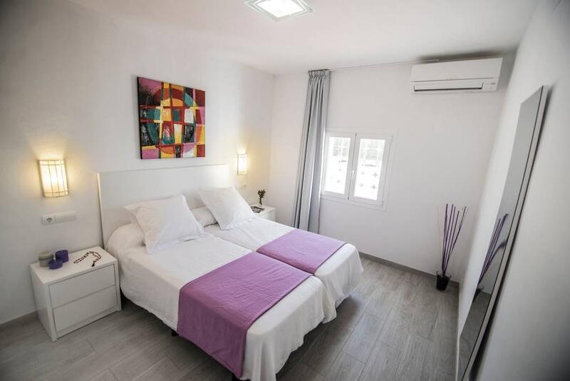 8 bedroom Villa for sale