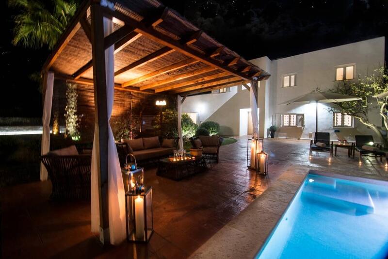 8 bedroom Villa for sale
