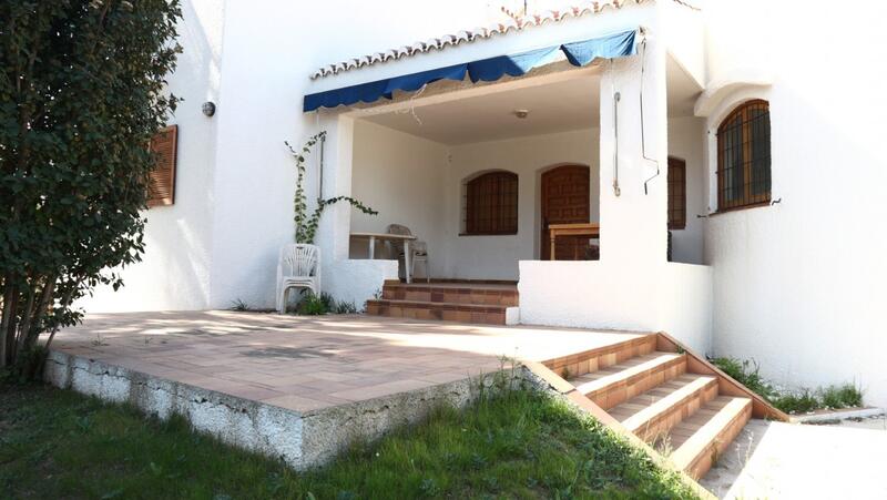 3 Cuarto Villa en venta