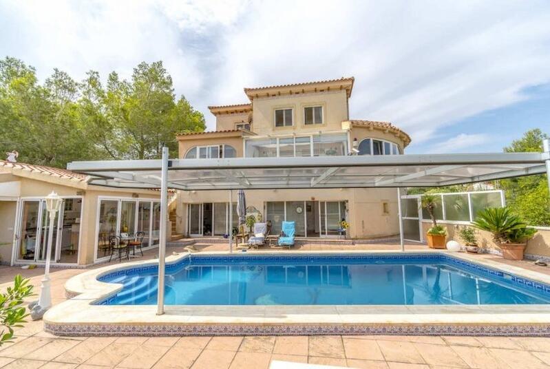 3 bedroom Villa for sale