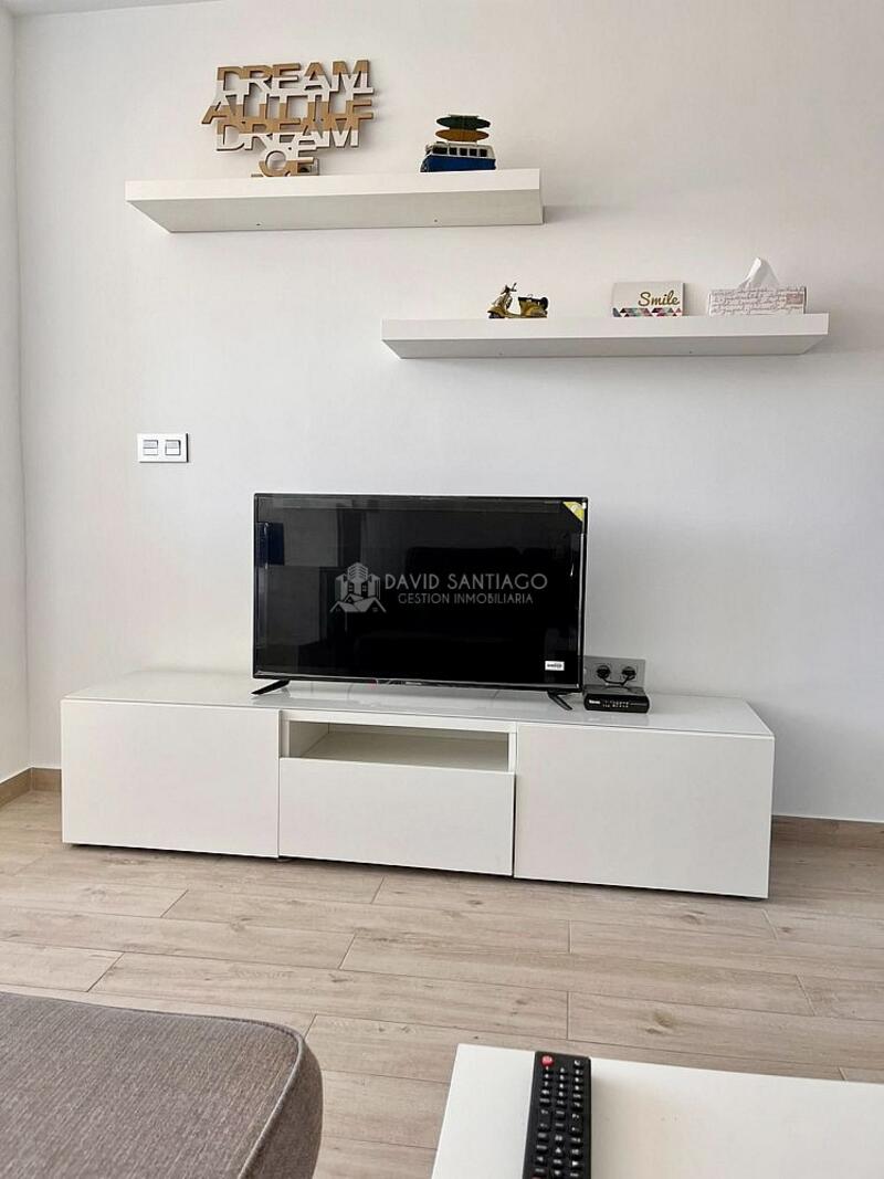 1 bedroom Apartment for Long Term Rent