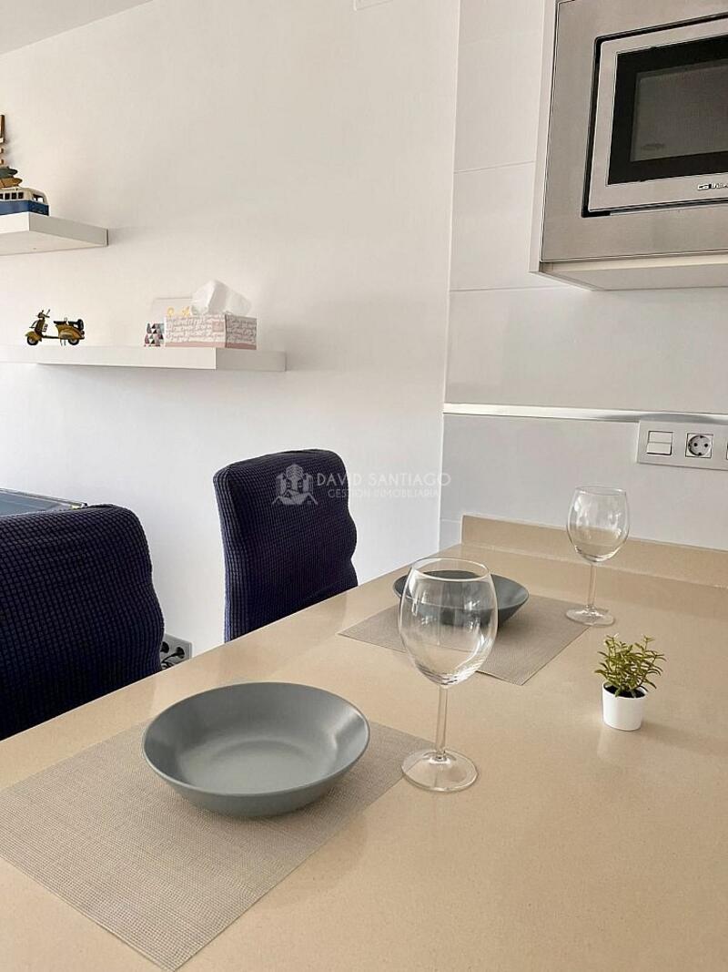 1 bedroom Apartment for Long Term Rent