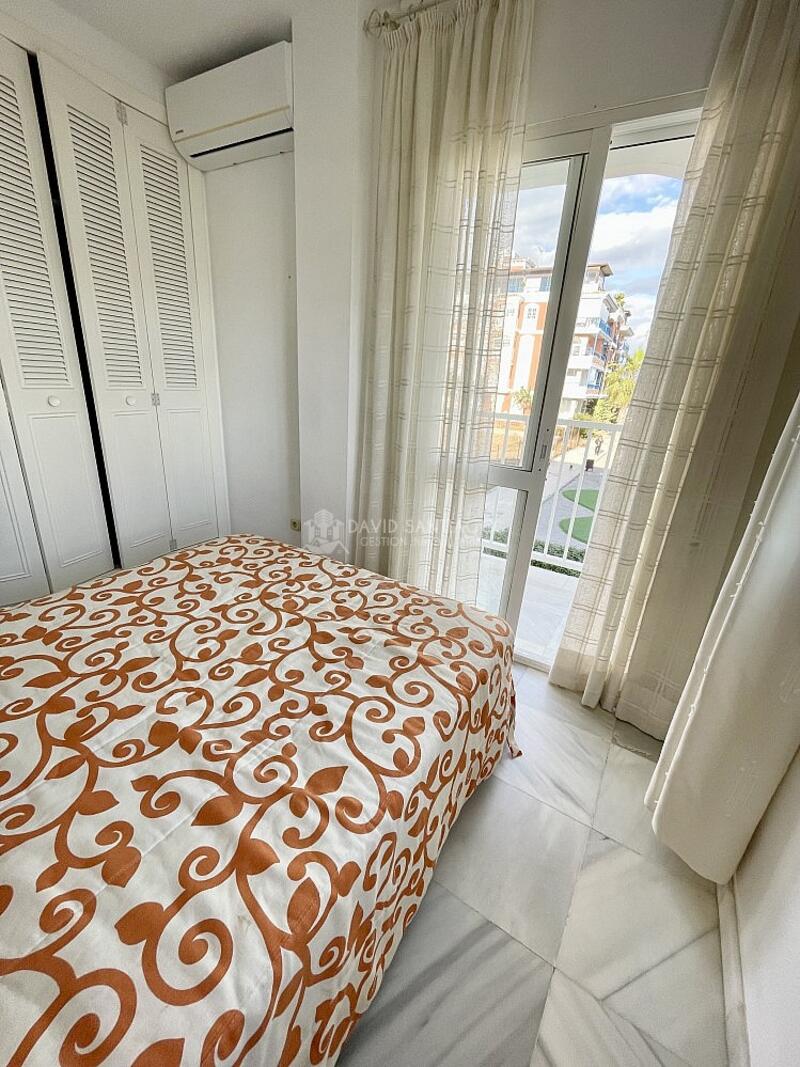 2 chambre Appartement à louer à long terme