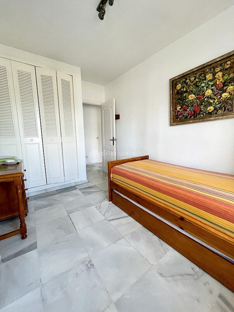 2 chambre Appartement à louer à long terme