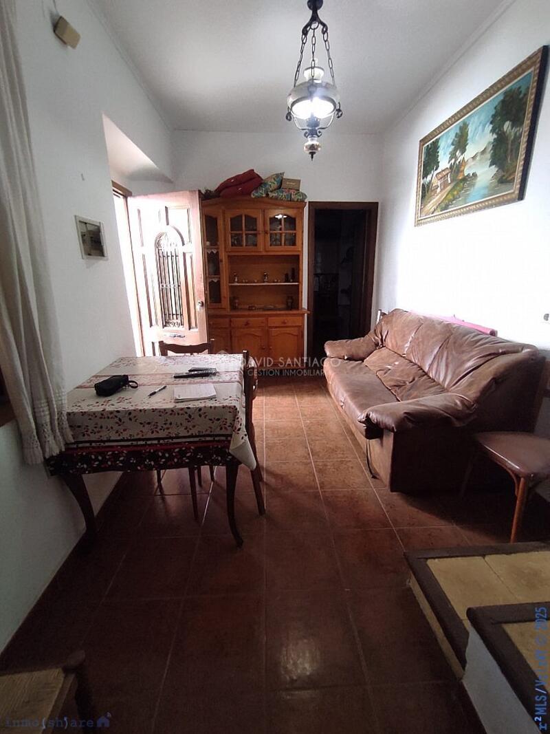 2 bedroom Townhouse for sale