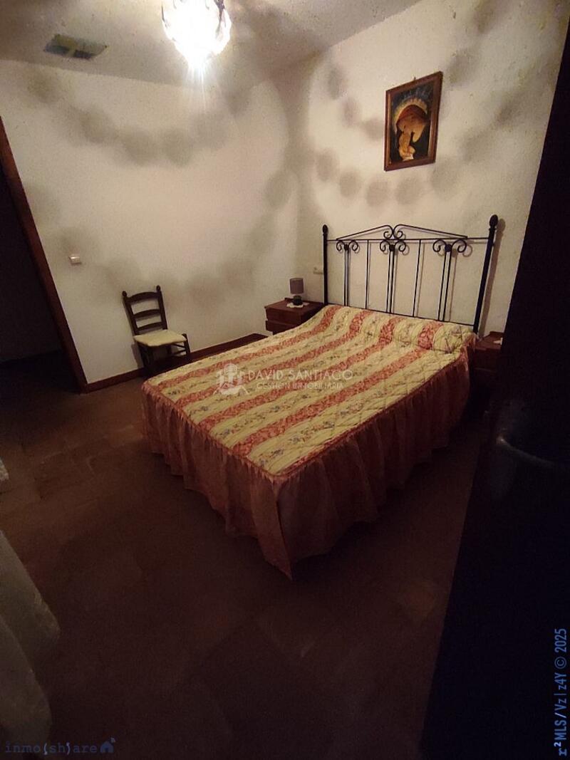 2 bedroom Townhouse for sale