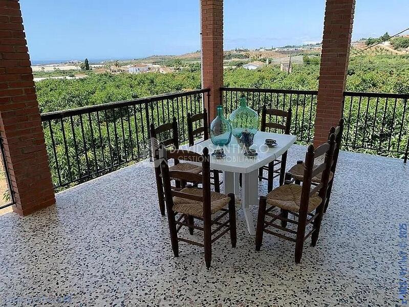 3 bedroom Townhouse for sale