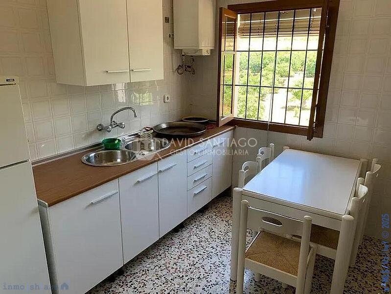 3 bedroom Townhouse for sale