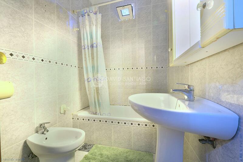 4 bedroom Townhouse for sale